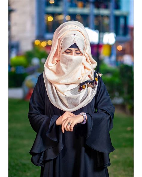 hijab girl dp